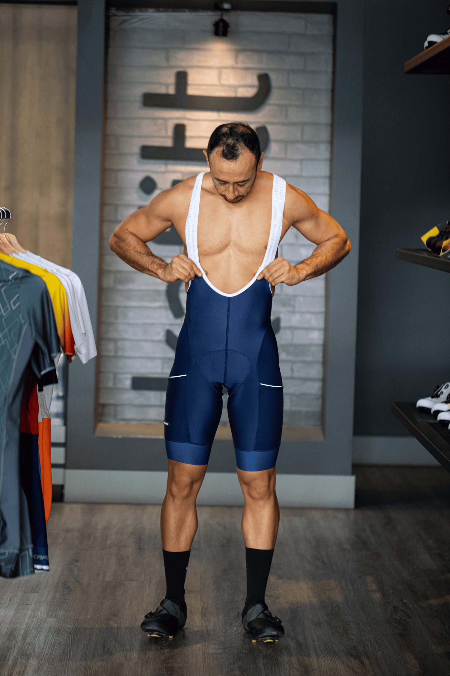 Classic Cycling Bib Shorts with Pockets
