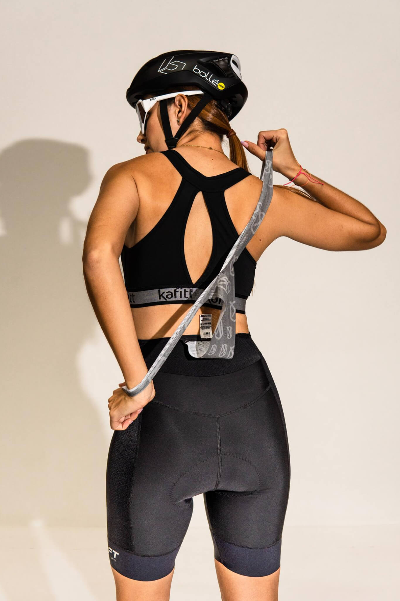 Pro-up Bib Black