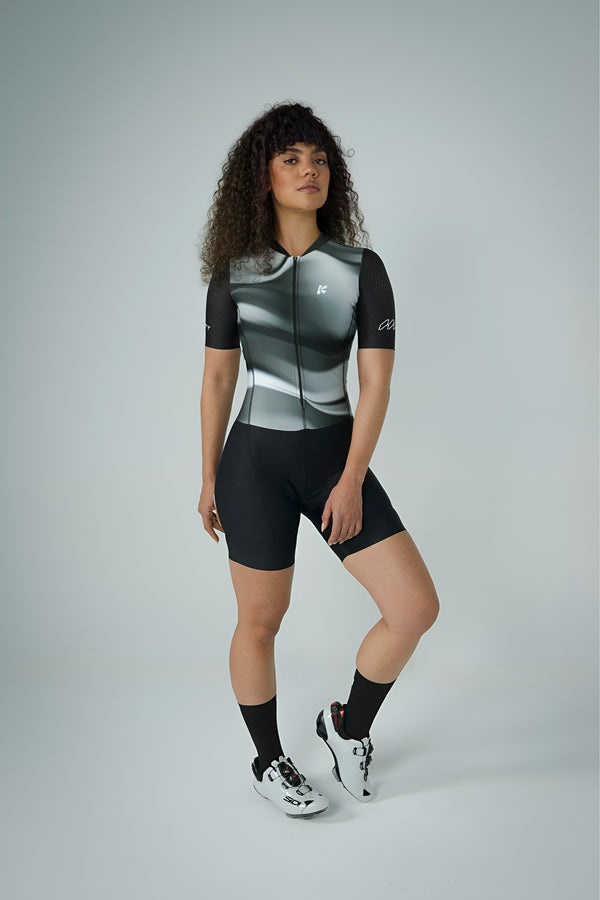 momentum skinsuit black