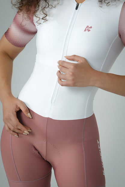 momentum skinsuit magenta