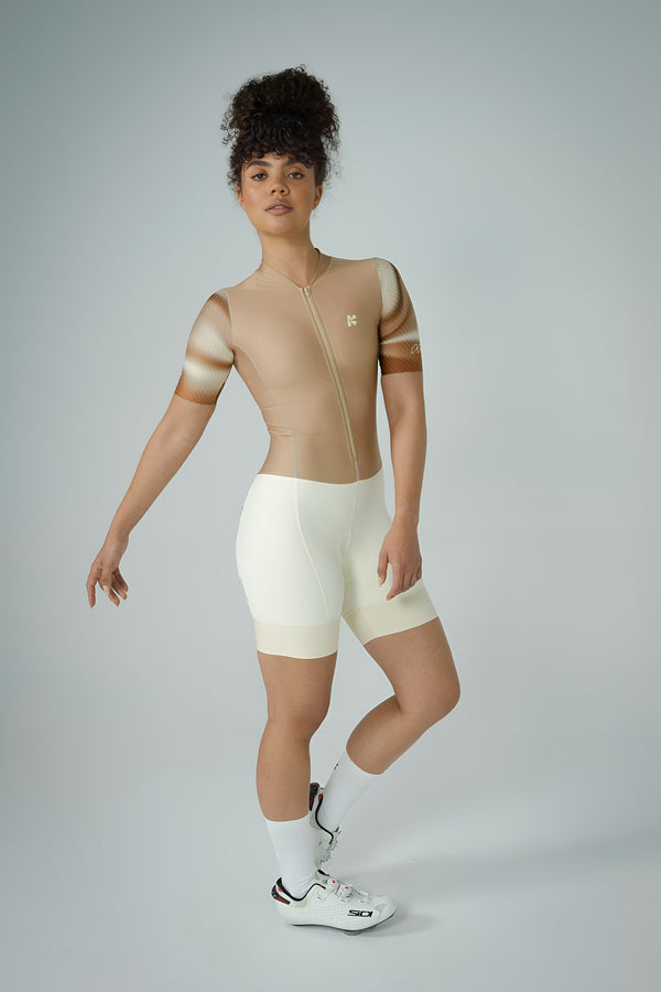 momentum skinsuit beige