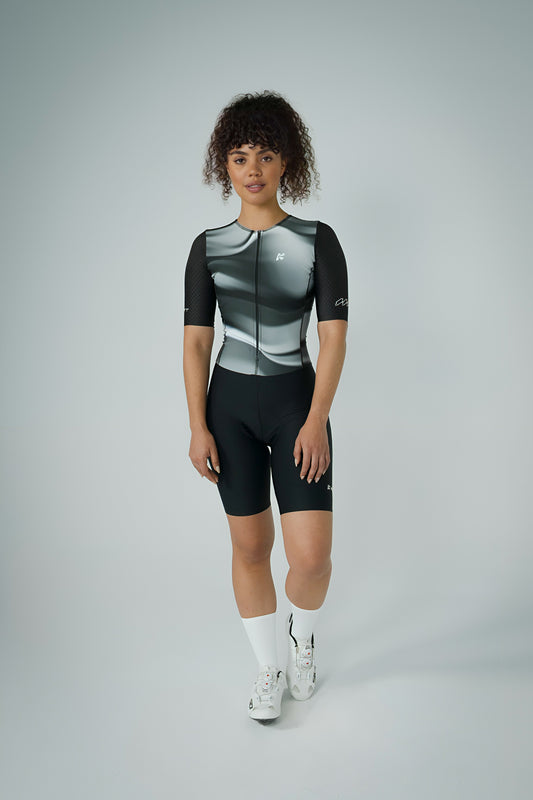 Momentum luxury skinsuit black